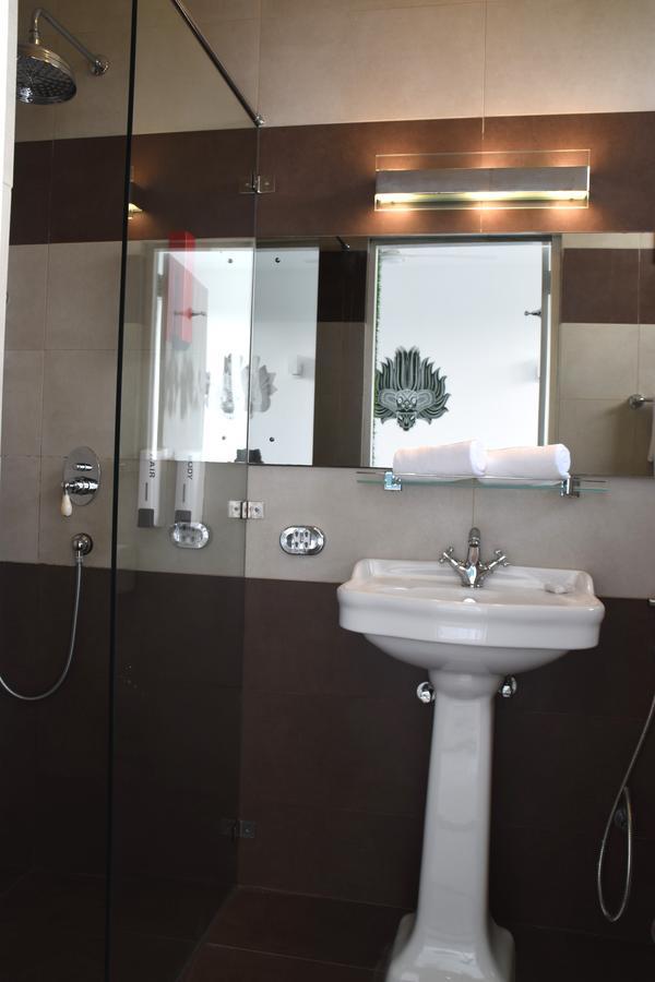 Hotel J Ambalangoda Ambalangoda  Luaran gambar
